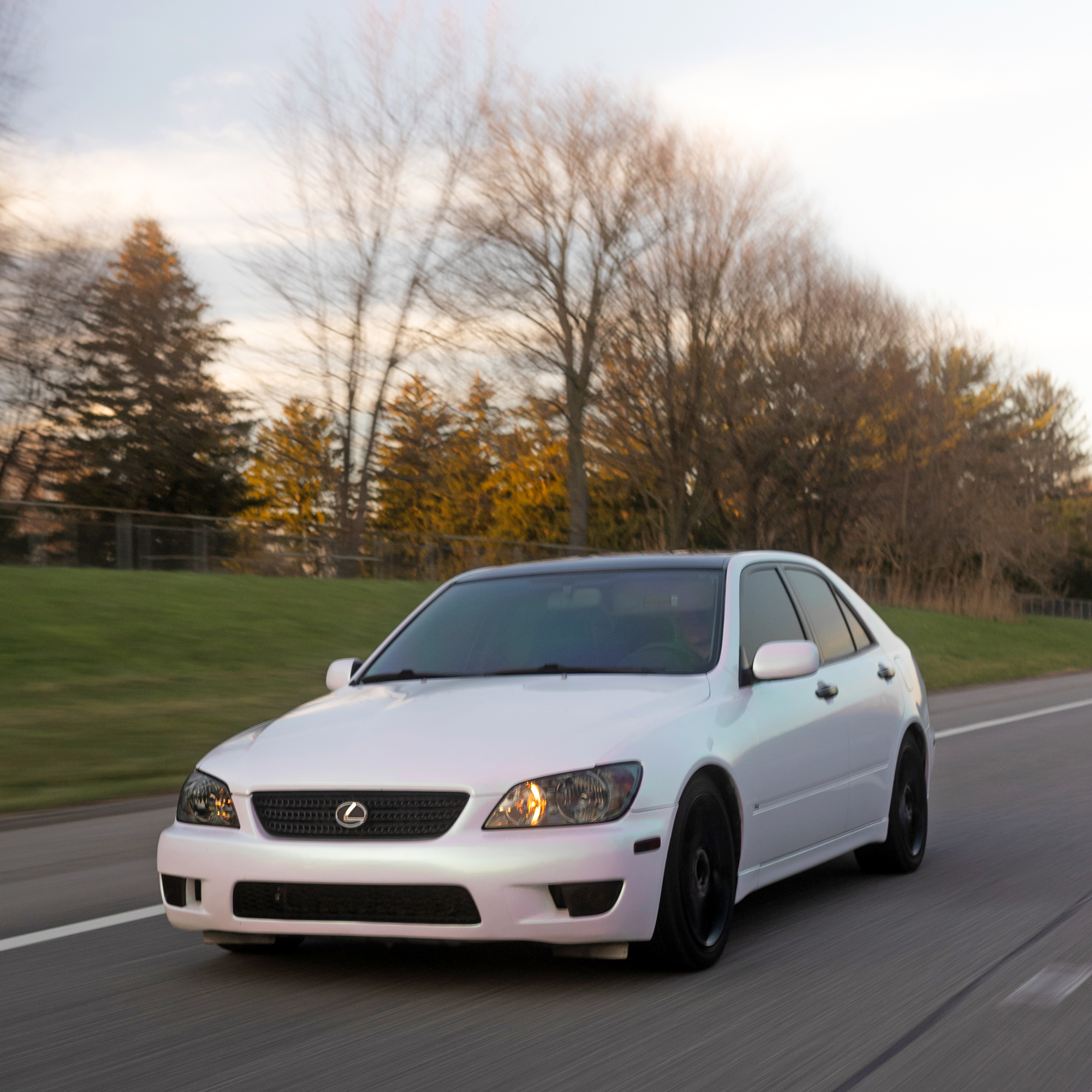 Vehicle application of Matte Aurora Borealis White