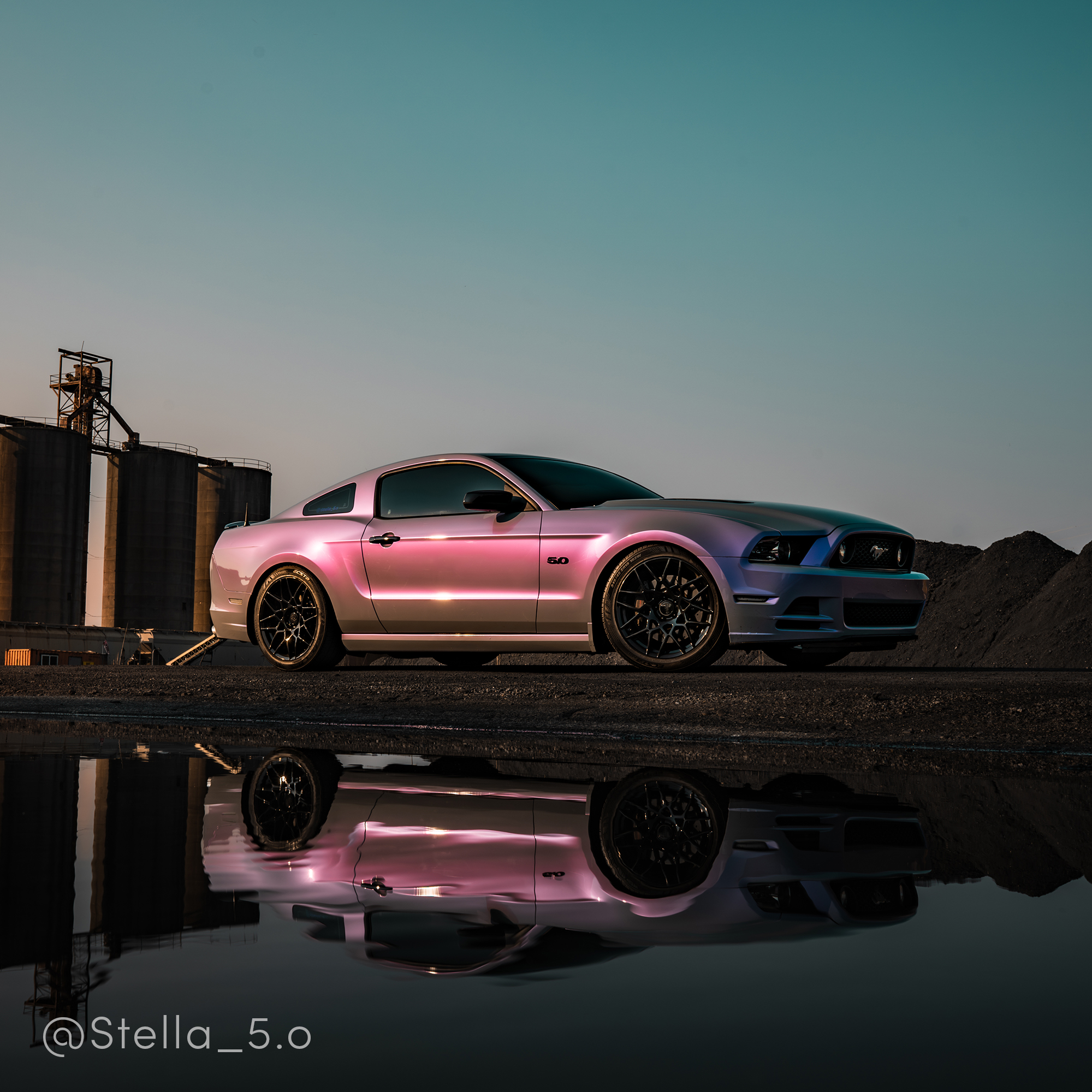 Vehicle application of Space Candy Gray to Purple