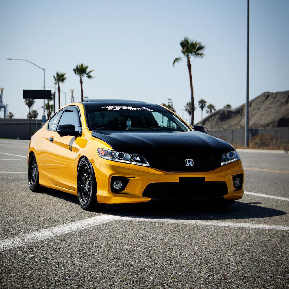 Vehicle application of Metal Paint Yellow