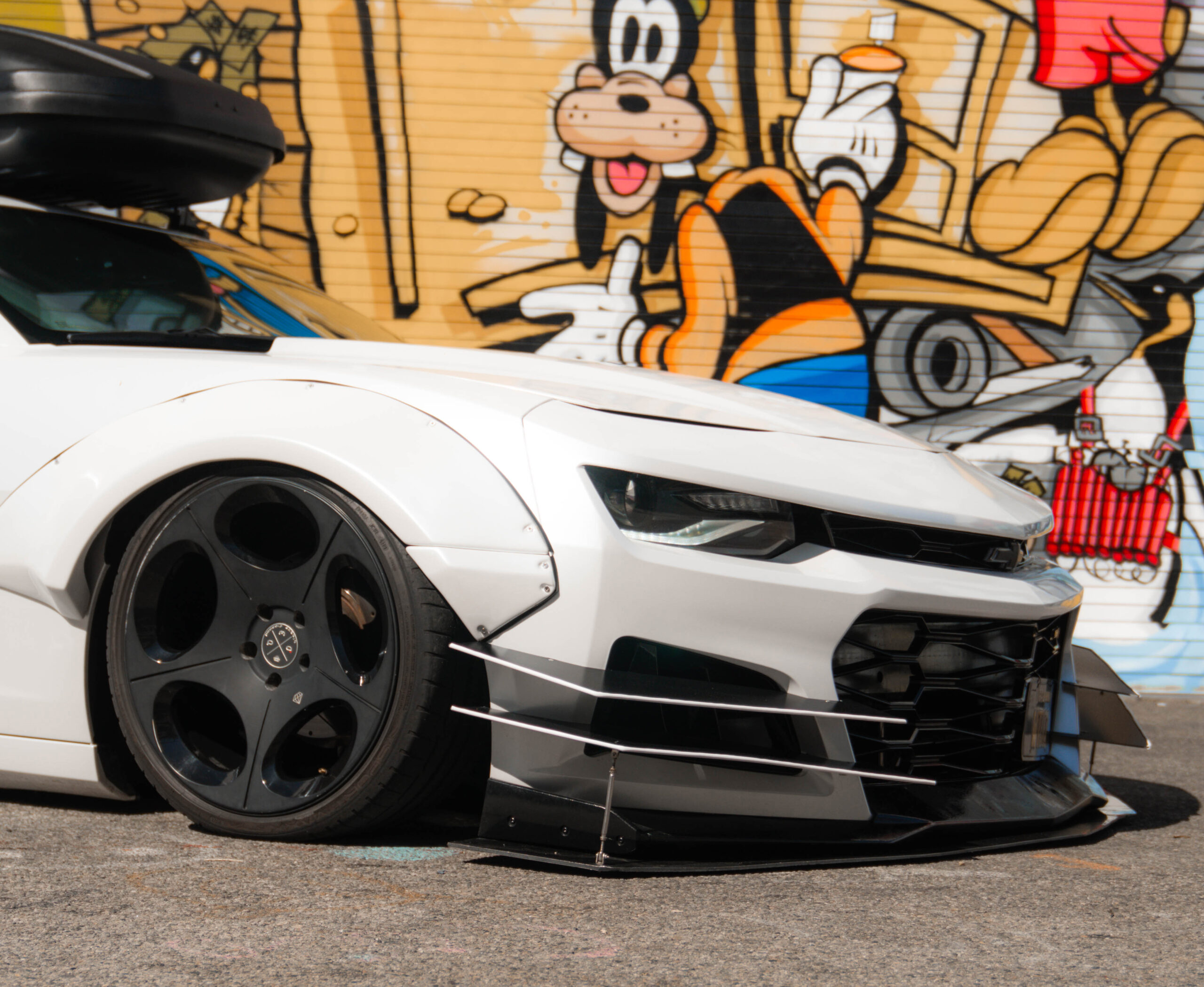 Vehicle application of Metal Paint White