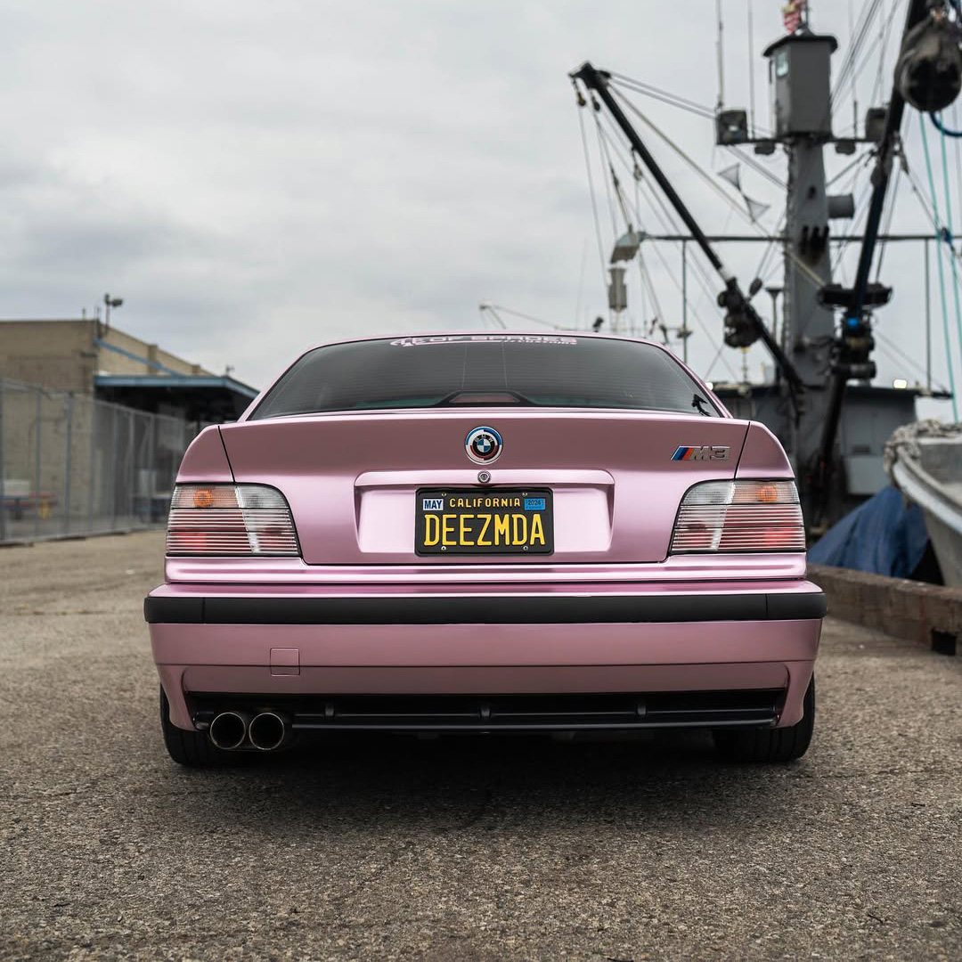 Vehicle application of Metal Paint Passion Pink