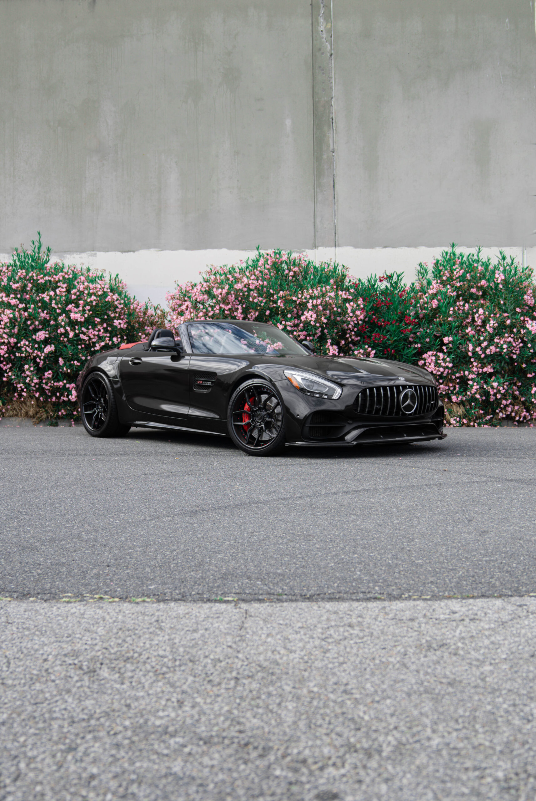 Vehicle application of Metal Paint Black